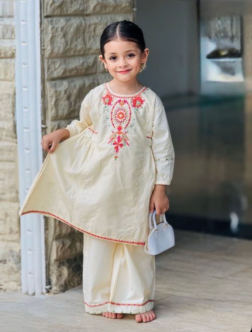 Girls Embroidered 2 Piece Eastern Suit (6–8 Years) | Cotton Kurti & Trouser Set